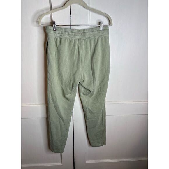 The North face half dome cropped joggers - Picture 8 of 9